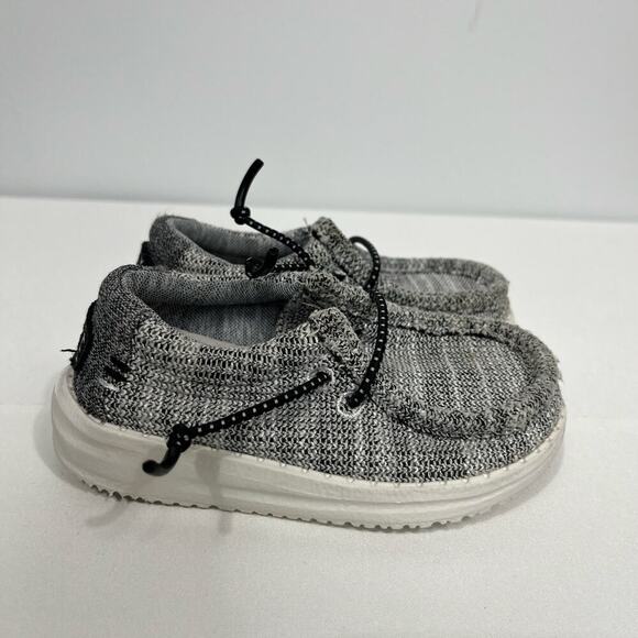 Hey Dude Kids Gray,White, Black Slip On Shoes / Size-K6 - Picture 1 of 6